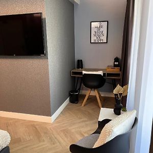 Deluxe Zimmer mit Kingsize-Bett